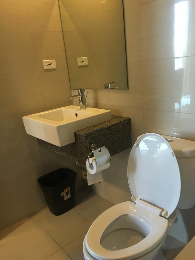 Mactan Newtown Seaview At One Pacific Residence Lapu-Lapu City Bagian luar foto